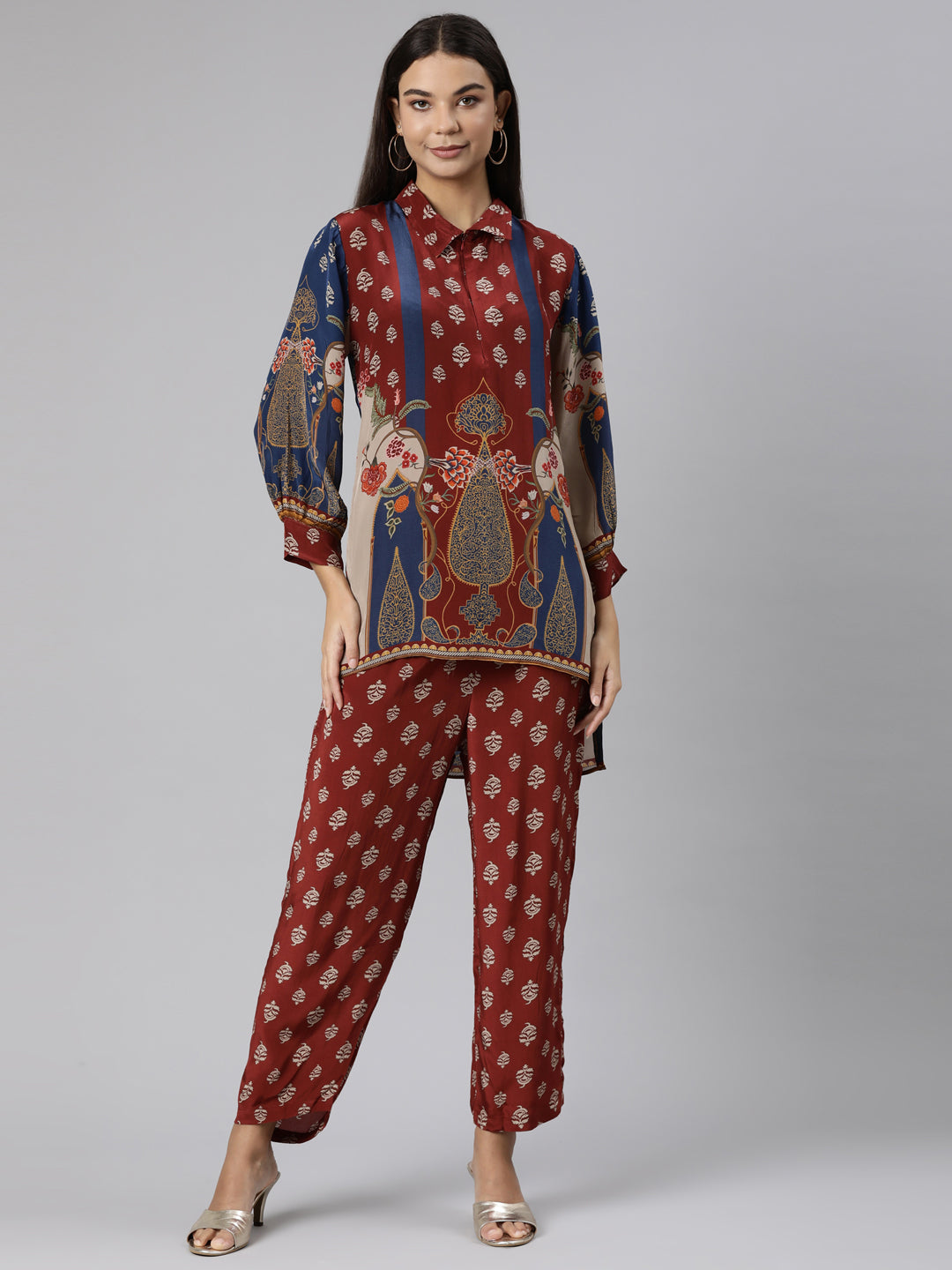 Neeru's Maroon Regular Straight Floral Kurta And Trousers