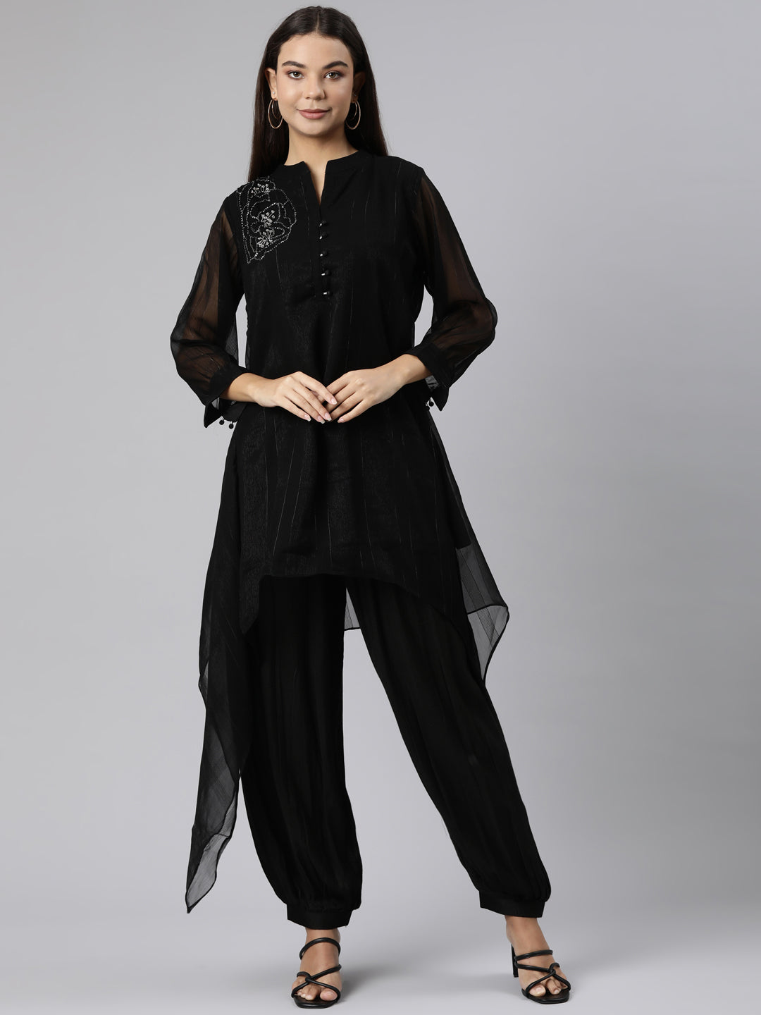 Neeru's Black Regular High-Low Solid Kurta And Salwar