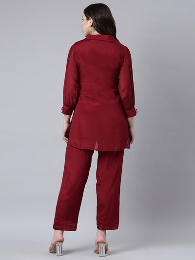 Neerus Maroon Regular Straight Solid Top And Trousers