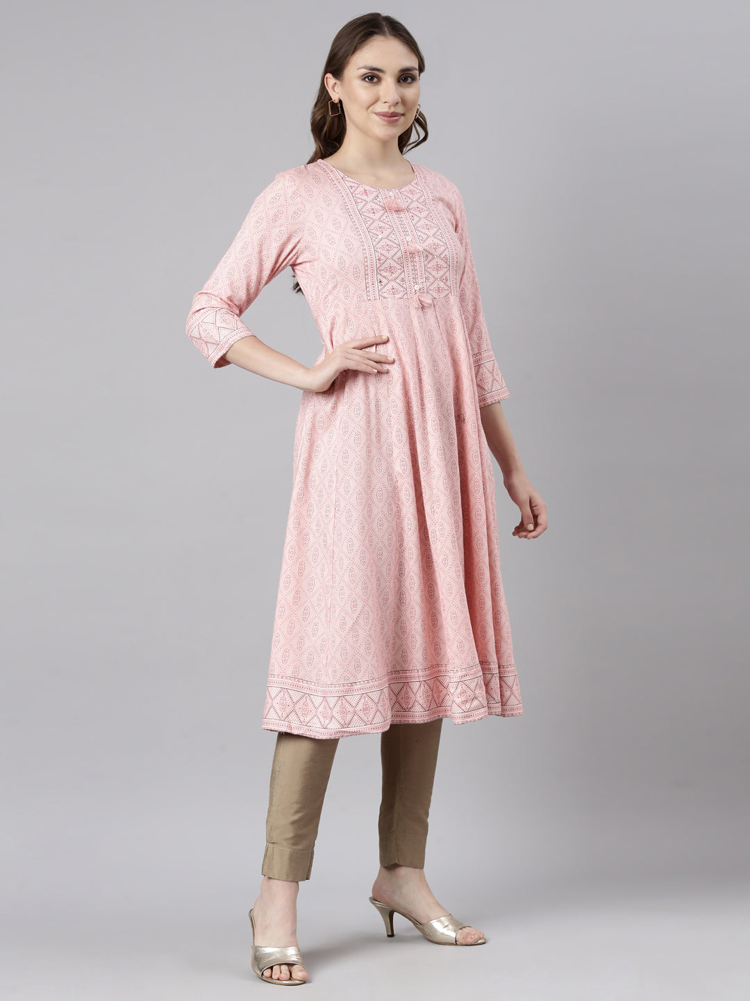 Neerus Peach Panelled Anarkali Floral Kurtas