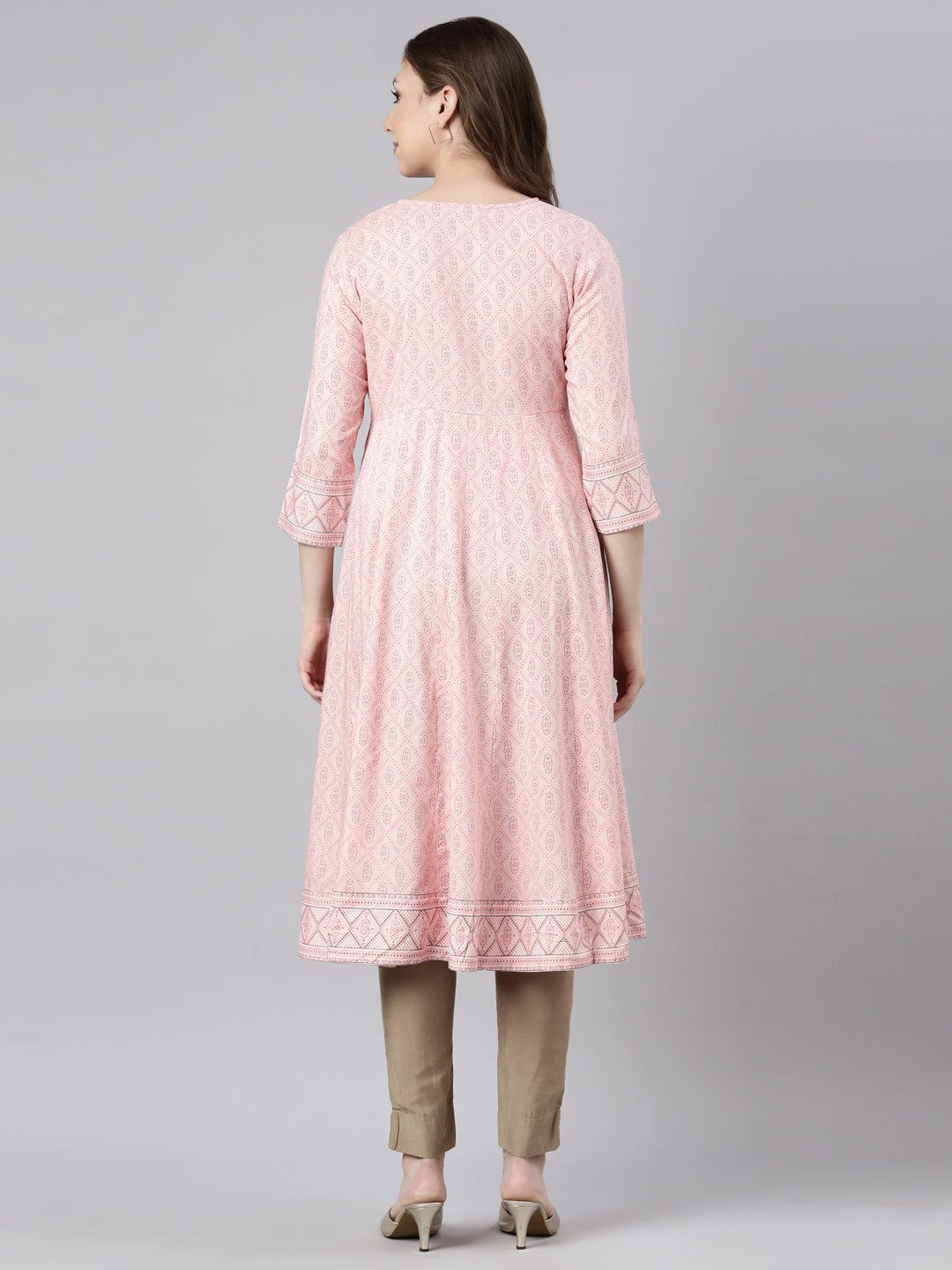 Neerus Peach Panelled Anarkali Floral Kurtas