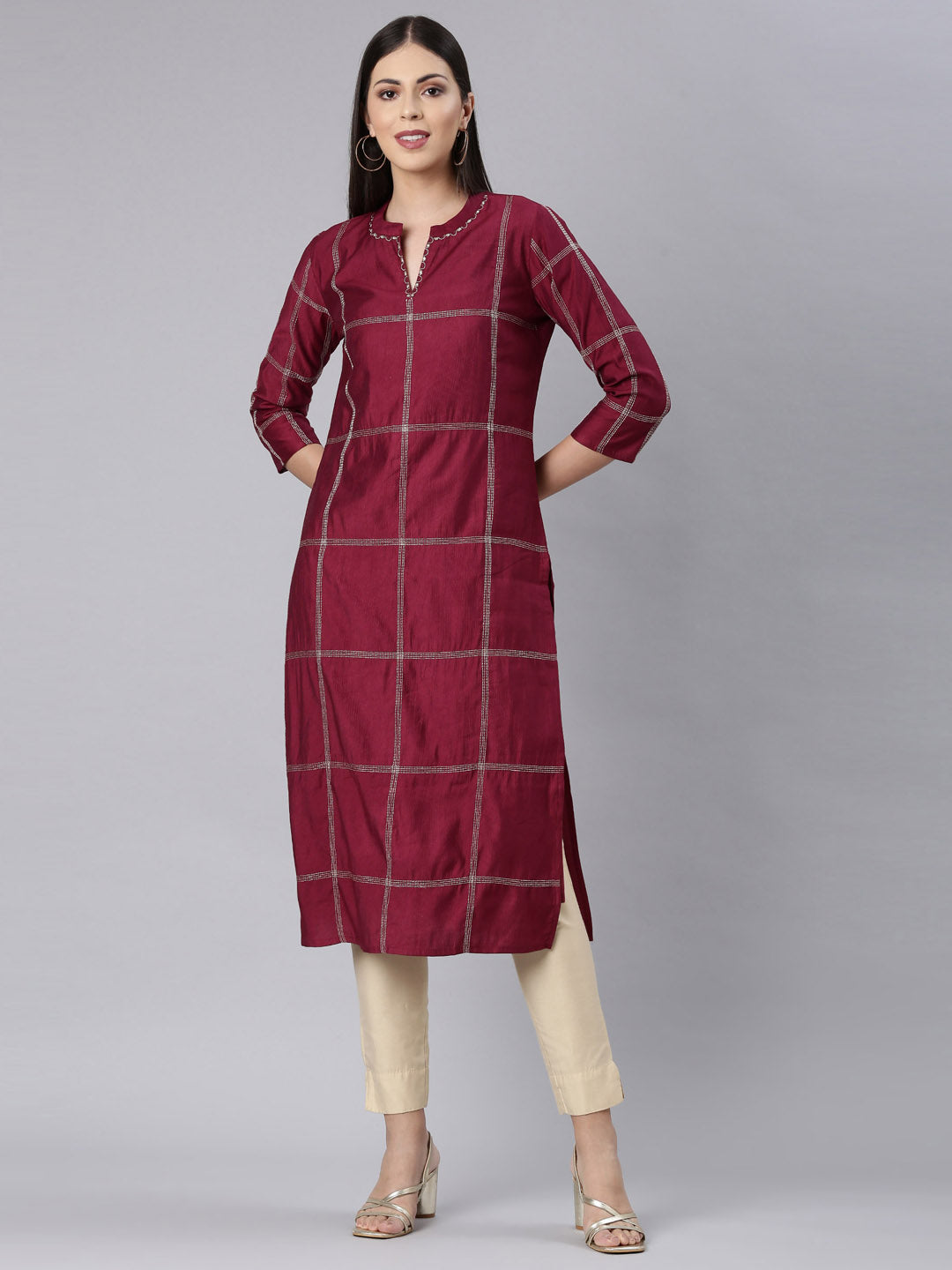 Neerus Maroon Straight Casual Solid Straight Kurtas