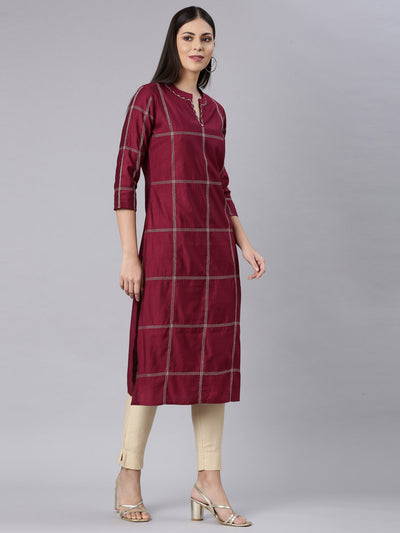 Neerus Maroon Straight Casual Solid Straight Kurtas