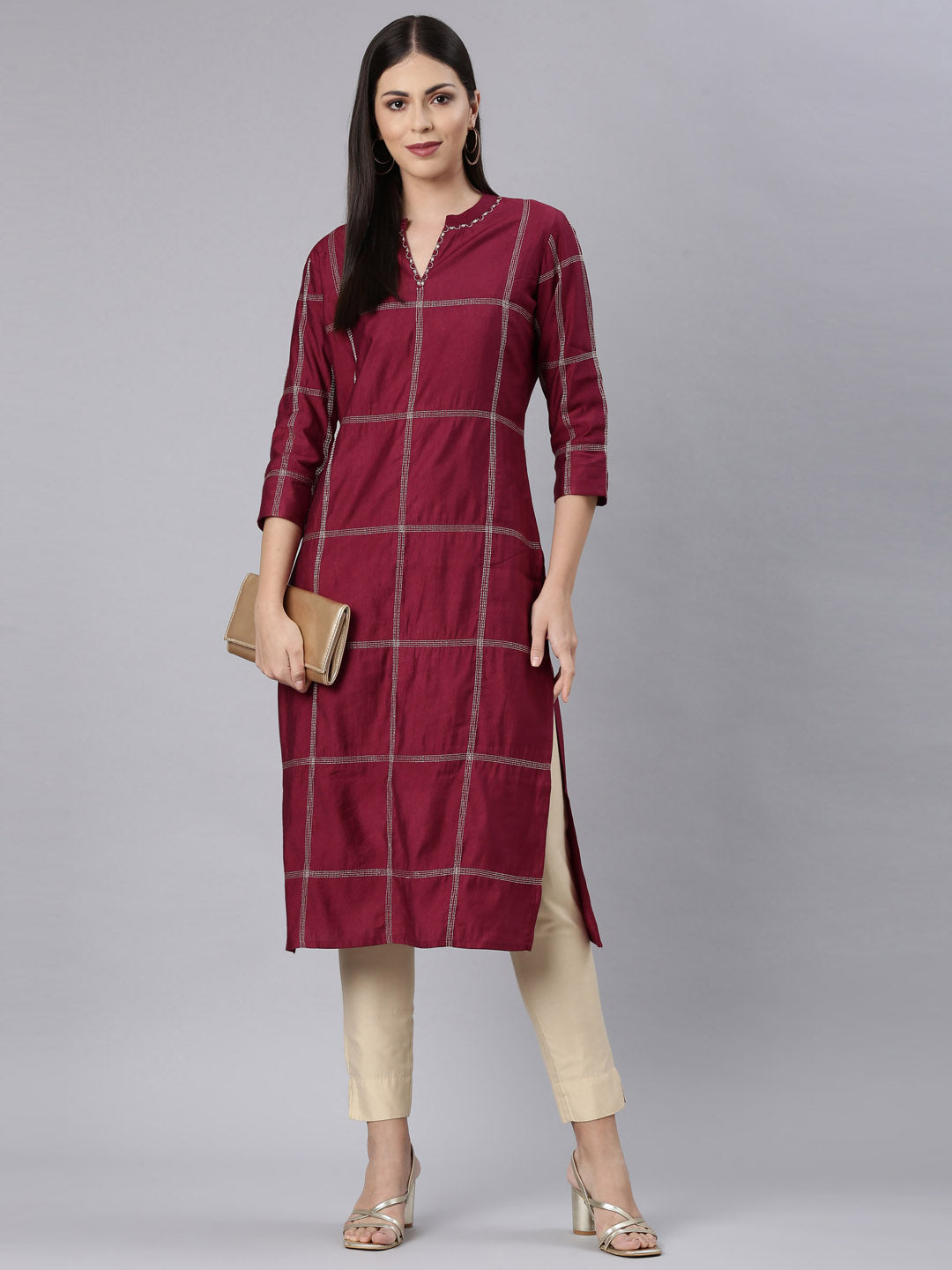 Neerus Maroon Straight Casual Solid Straight Kurtas