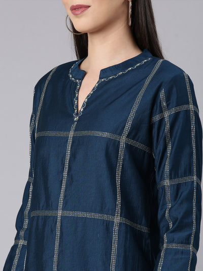 Neerus Blue Straight Casual Solid Straight Kurtas