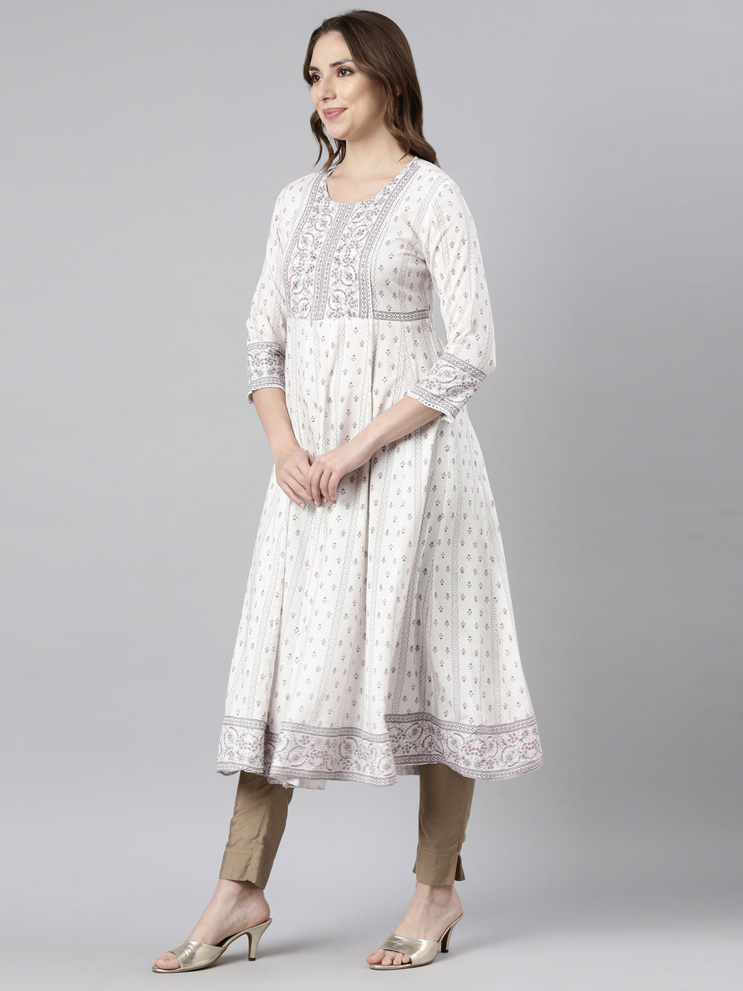 Neerus White Regular Anarkali Floral Kurtas