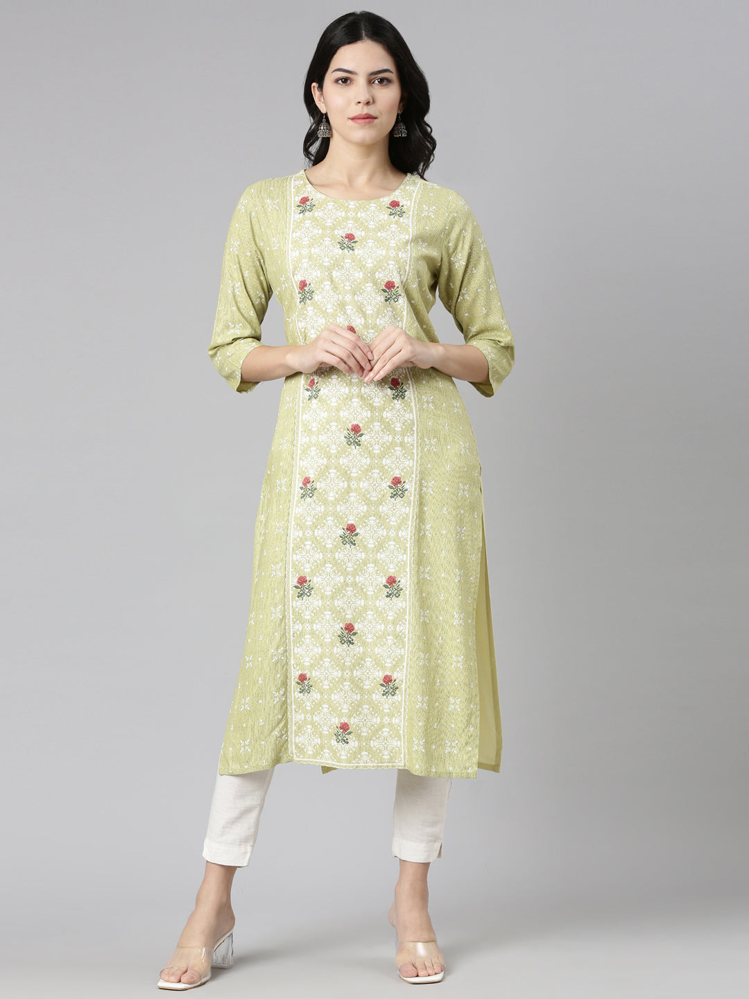 Neeru's Green Regular Straight Printed Kurtas