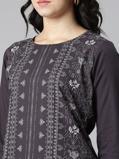 Neeru's Grey Regular Straight Printed Kurtas