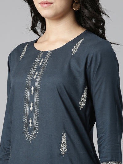 Neeru's Blue Regular Straight Embroidered Kurtas