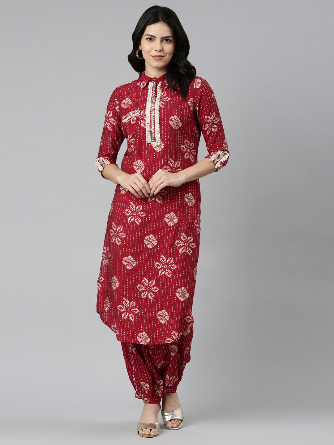 Neeru's Maroon Regular Straight Printed Kurta And Salwar