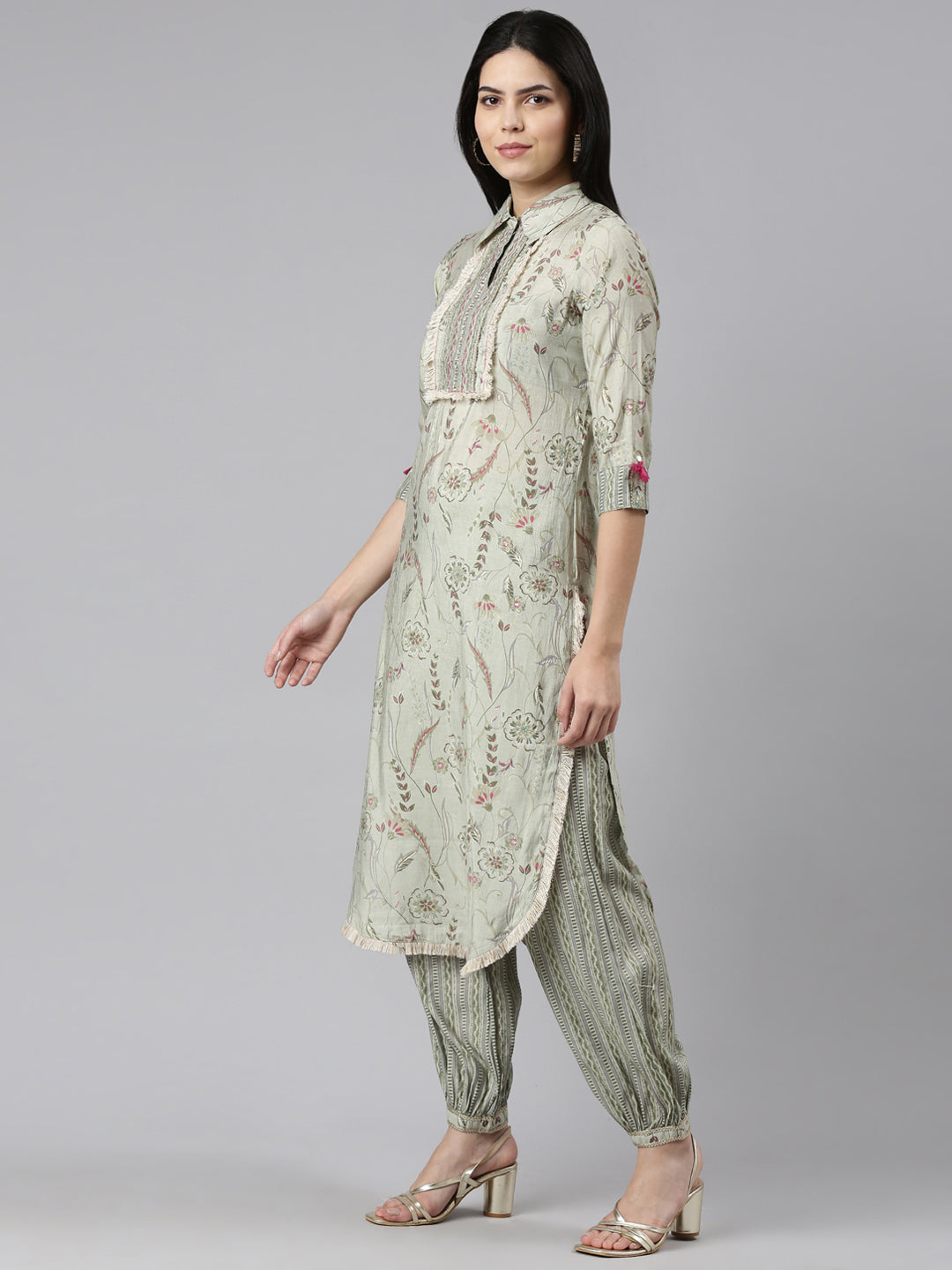 Neeru's Green Regular Straight Printed Kurta And Salwar With Dupatta