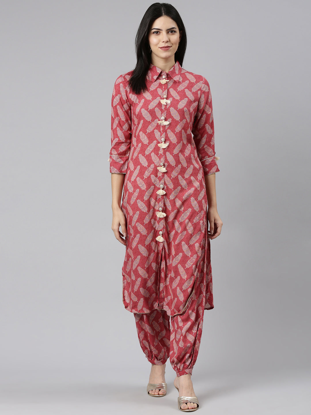 Neeru's Maroon Regular Straight Printed Kurta And Salwar