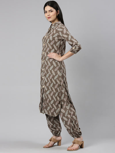 Neeru's Olive Regular Straight Printed Kurta And Salwar