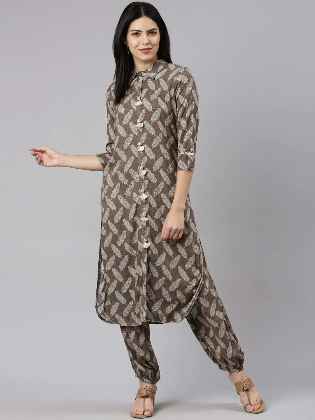 Neeru's Olive Regular Straight Printed Kurta And Salwar