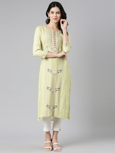 Neeru's Green Regular Straight Printed Kurtas