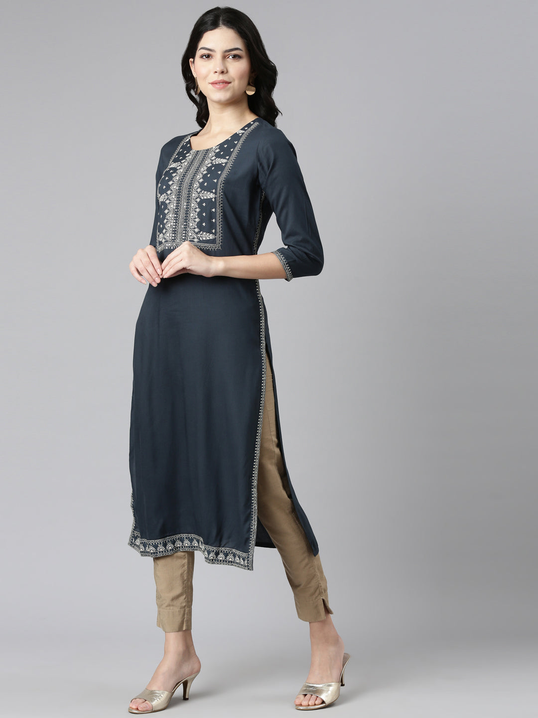 Neeru's Grey Regular Straight Embroidered Kurtas