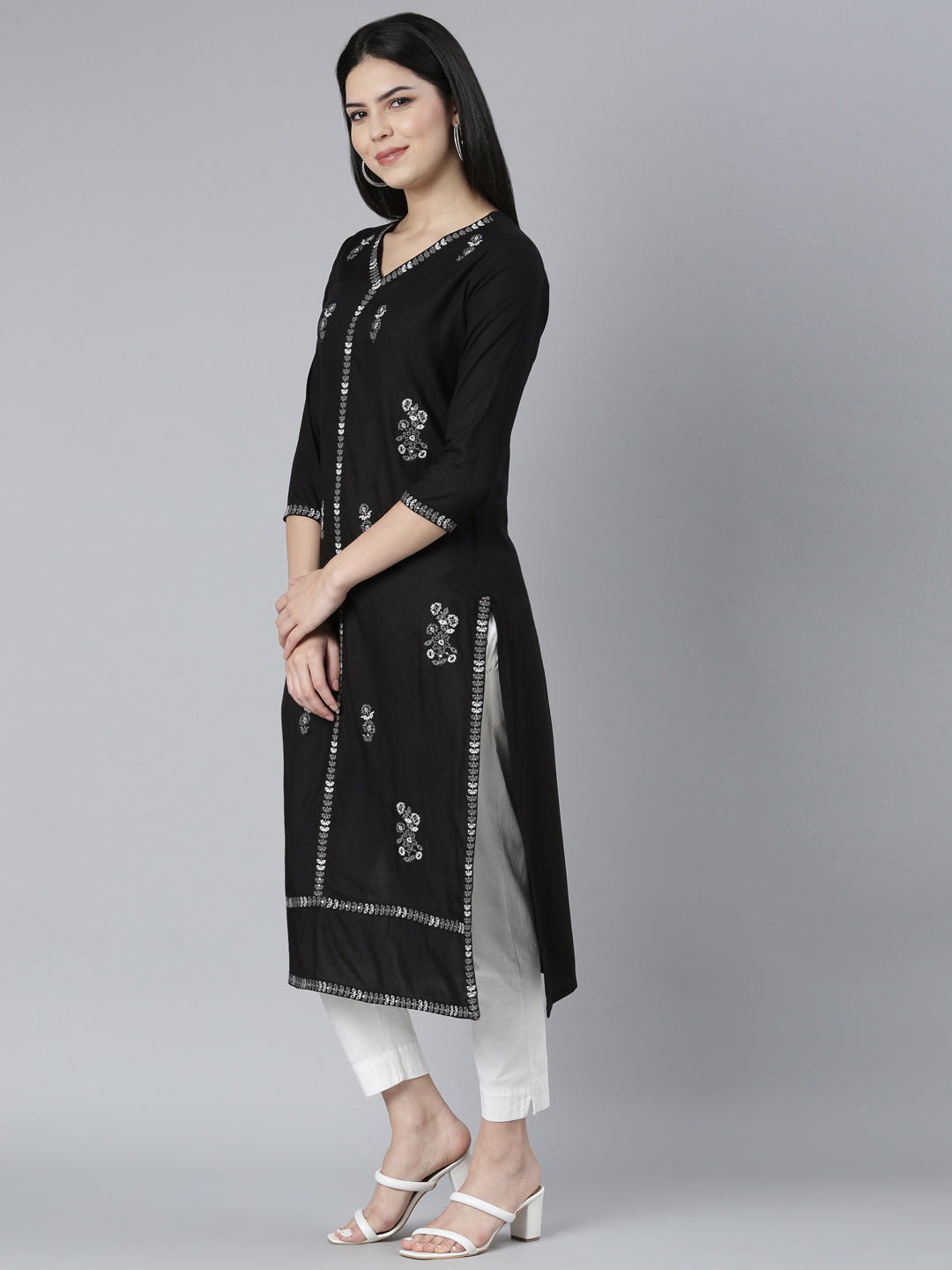 Neerus Black Regular Straight Floral Kurtas