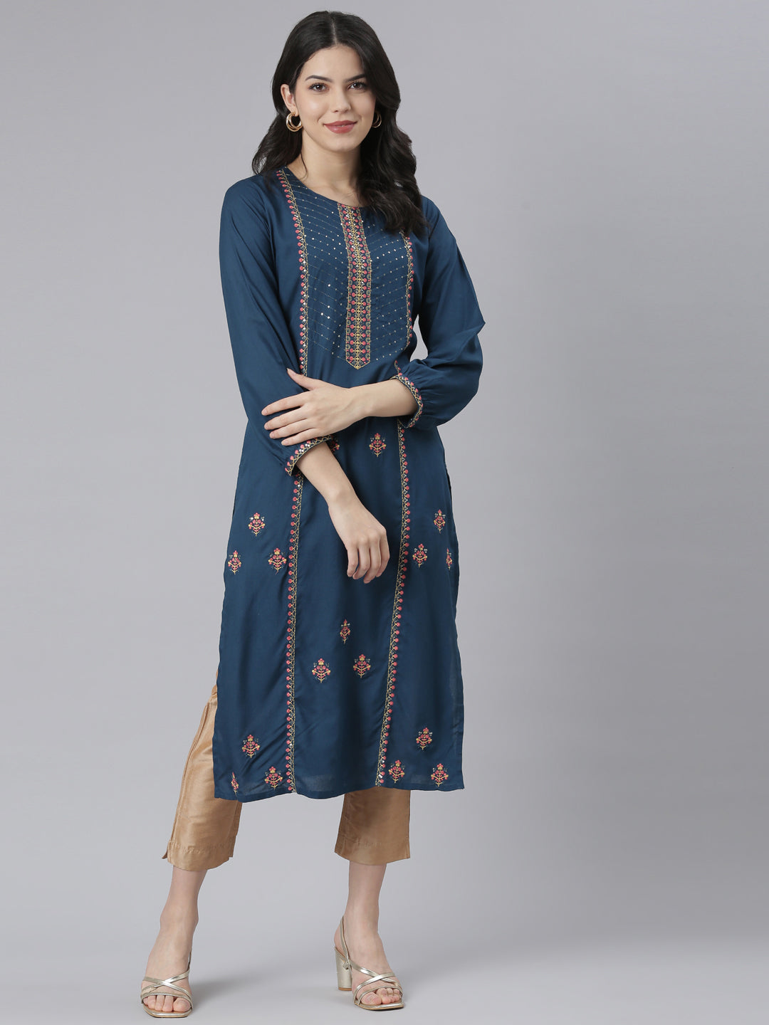 Neeru's Blue Regular Straight Floral Kurtas