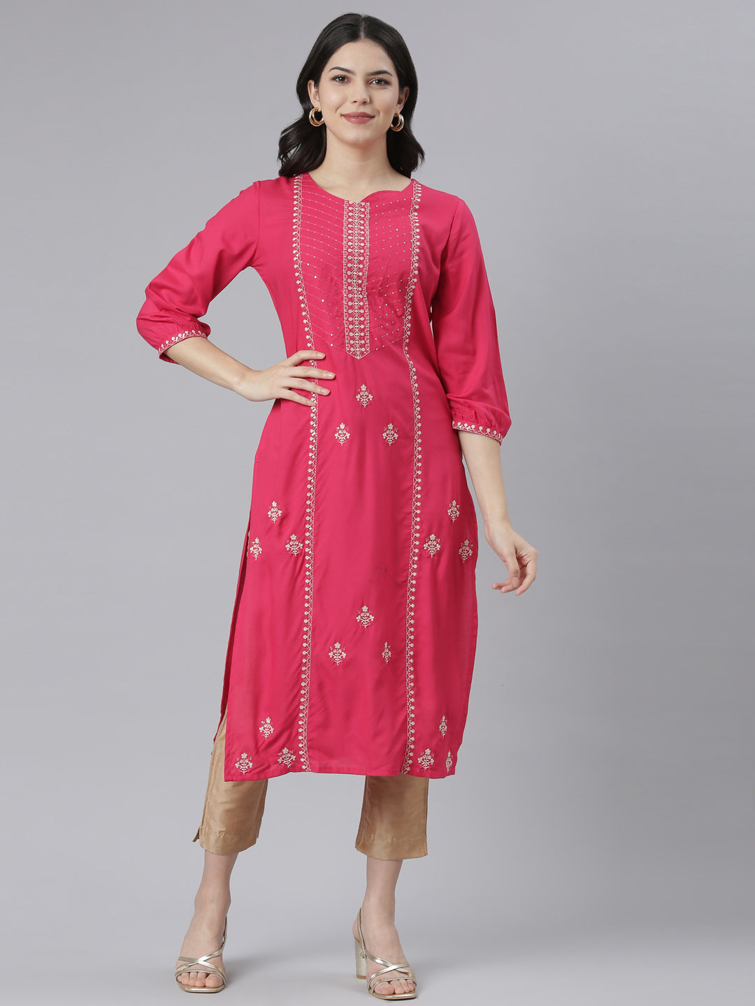 Neeru's Pink Regular Straight Floral Kurtas