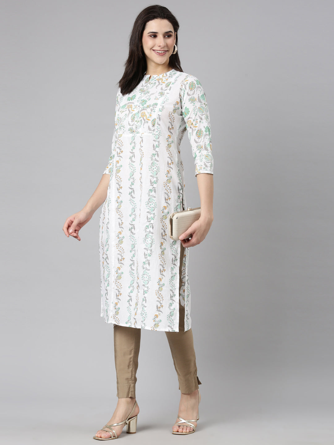 Neerus Sea Green Regular Straight Floral Kurtas