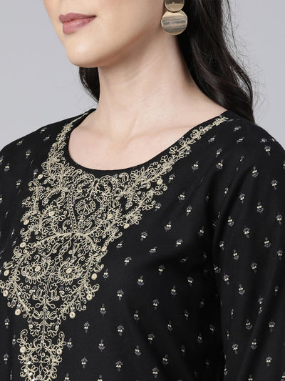 Neerus Black Regular Straight Floral Kurta And  Trousers With Dupatta