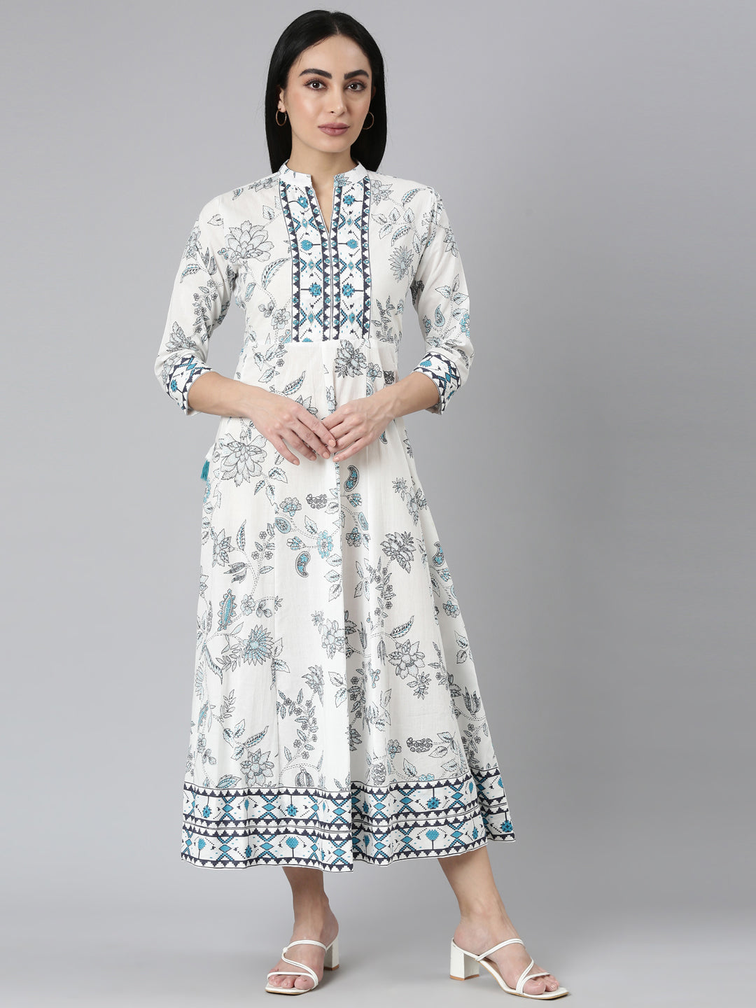 Neerus Blue Straight Casual Floral Maxi Dresses