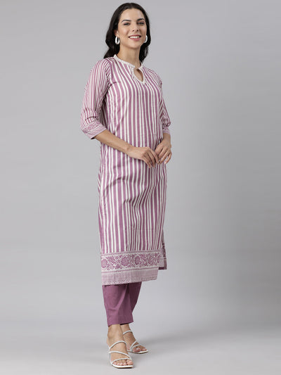 Neerus Lavender Panelled Straight Printed Kurta And Trousers With Dupatta