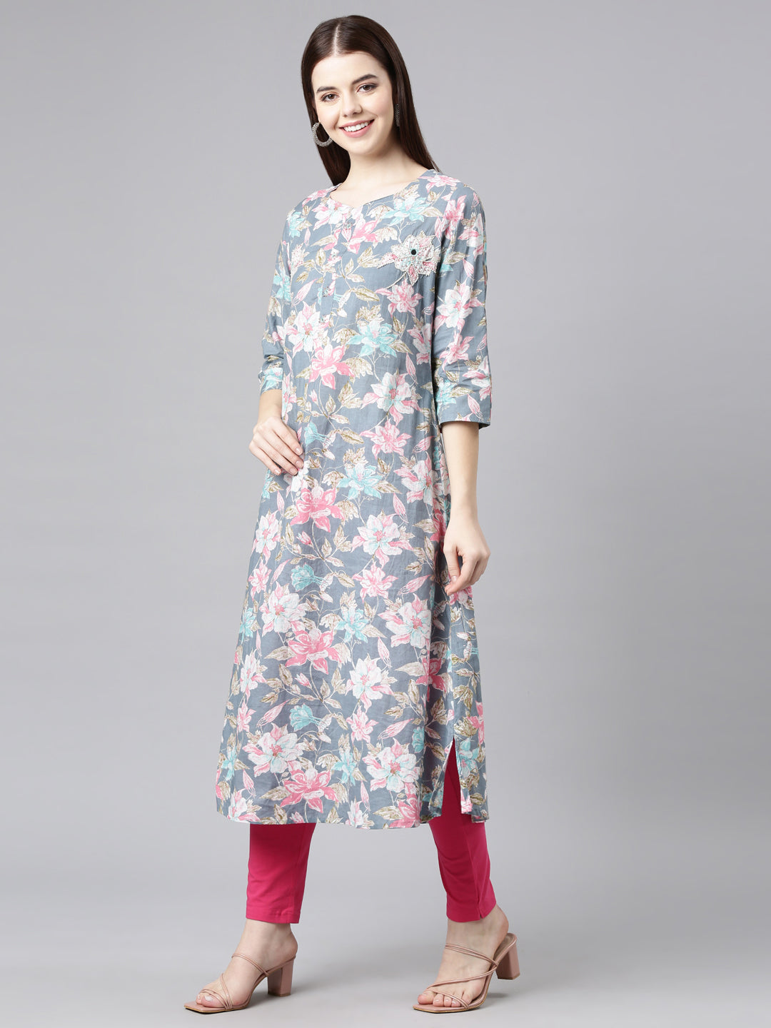 Neerus Grey Straight Casual Floral Straight Kurtas