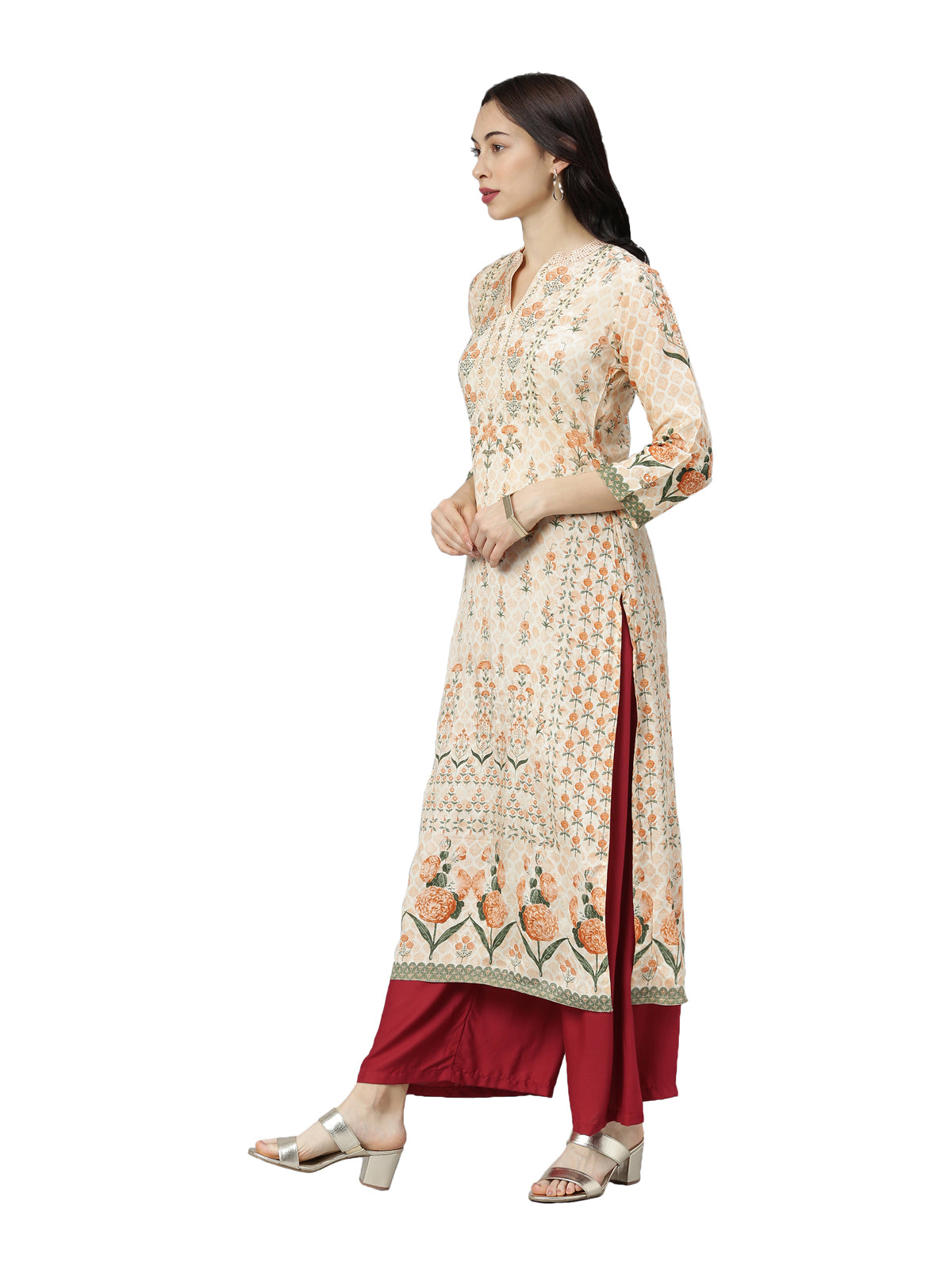 Neerus Women Beige Floral Printed Floral Kurta