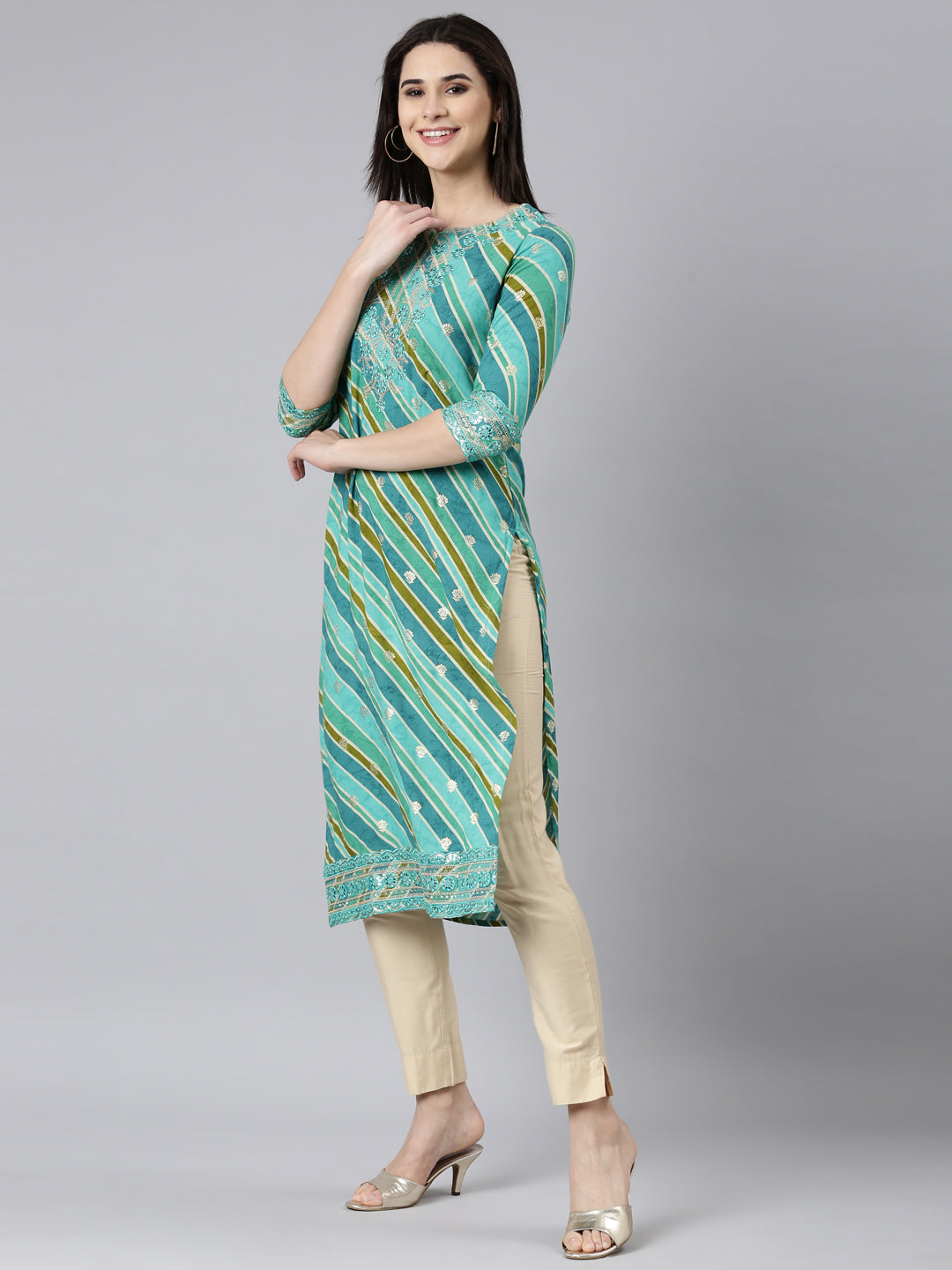 Neerus Green Regular Straight Striped Kurtas