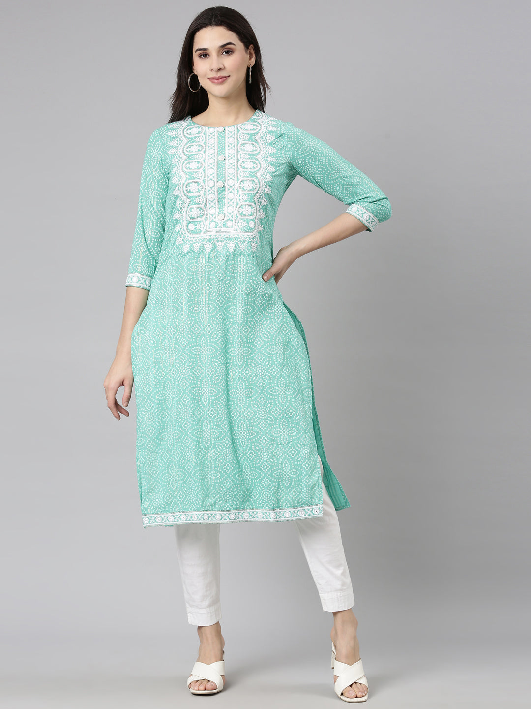 Neerus Green Regular Straight Bandhani Kurtas