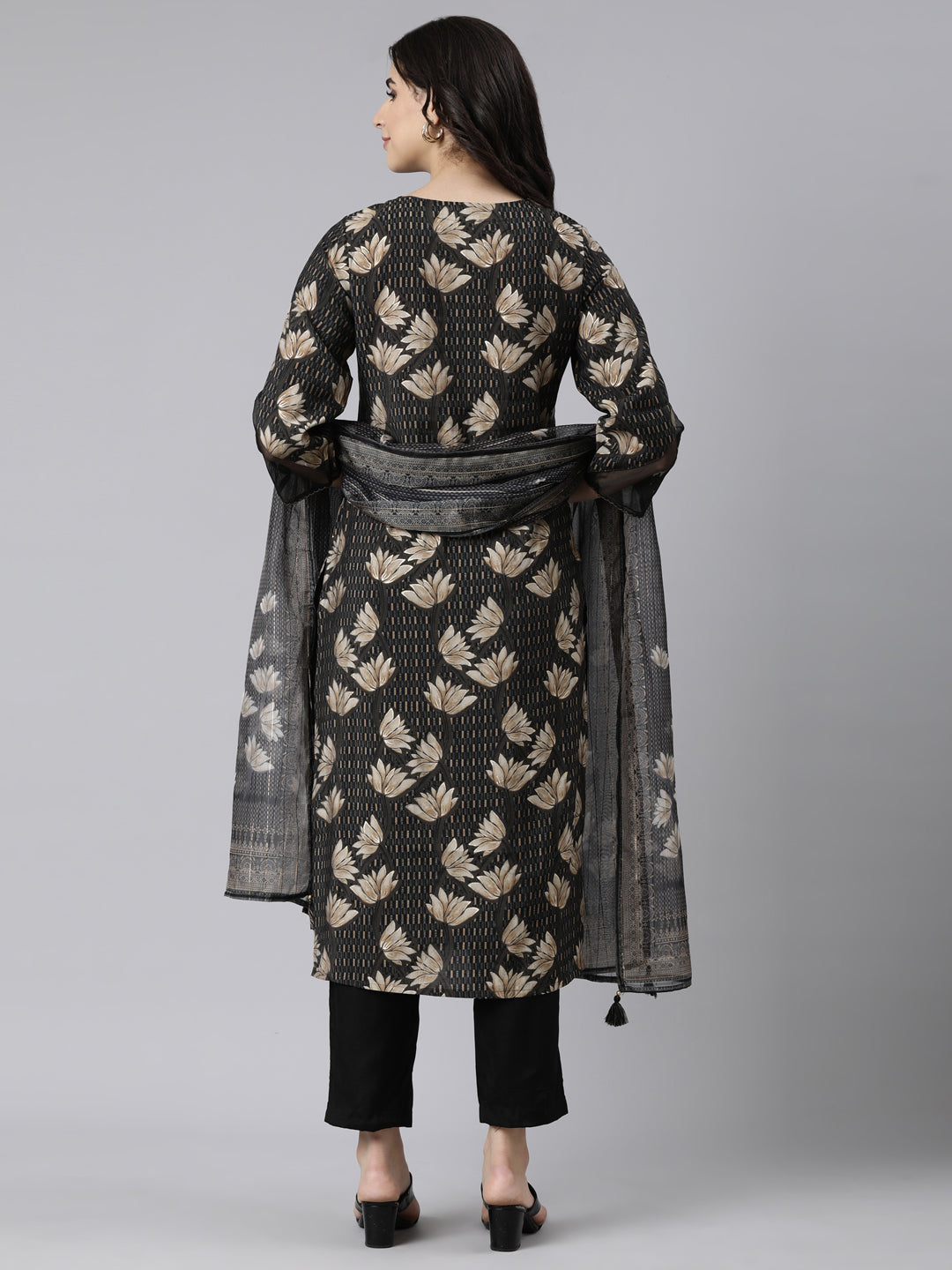 Neerus Black Regular Straight Floral Kurta And  Trousers With Dupatta