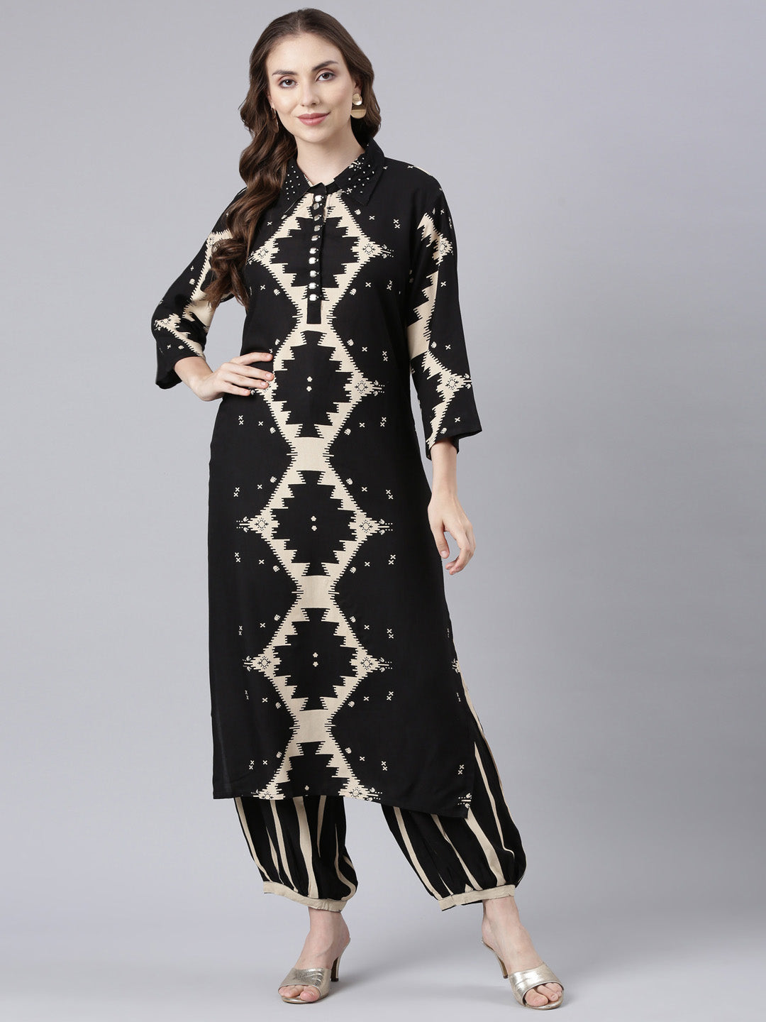 Neerus Black Panelled Straight Printed Kurta And Palazzos