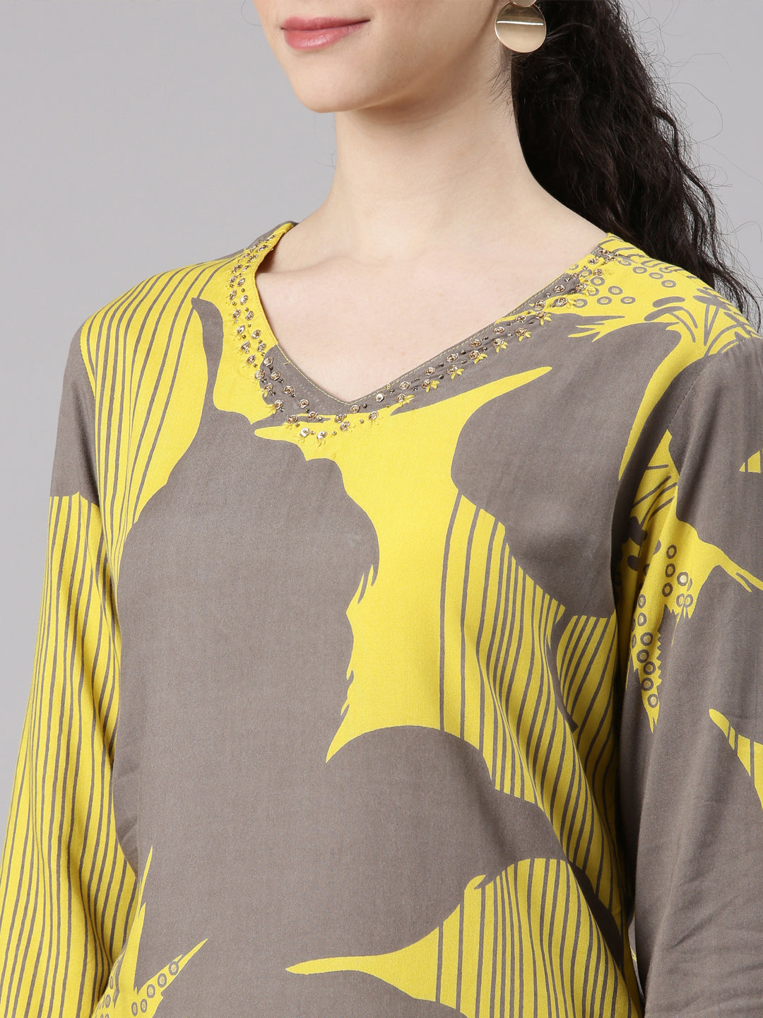 Neerus Yellow Straight Casual Floral Kurta and Plazzo