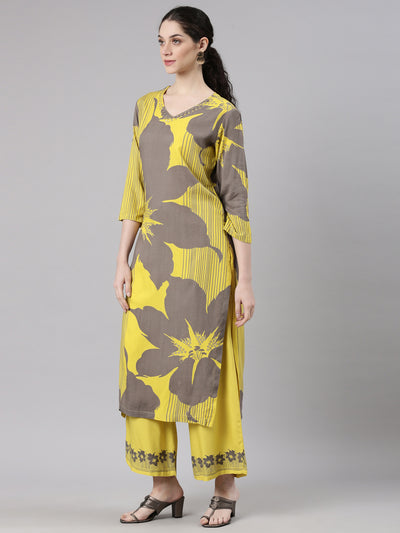 Neerus Yellow Straight Casual Floral Kurta and Plazzo