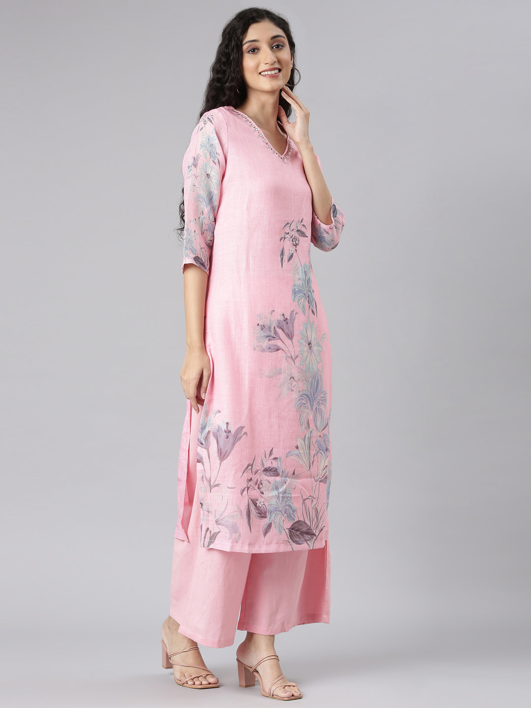 Neerus Rose Straight Casual Floral Kurta and plazzo with Dupatta