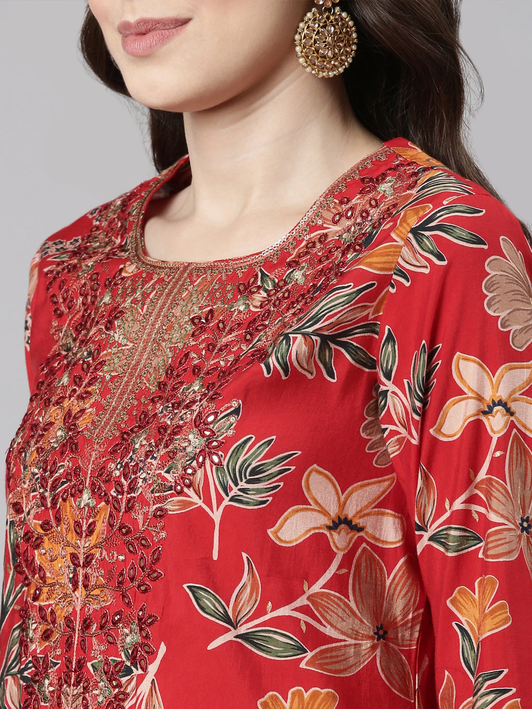 Neerus Red Casual Floral Straight Kurta and Trousers With Dupatta