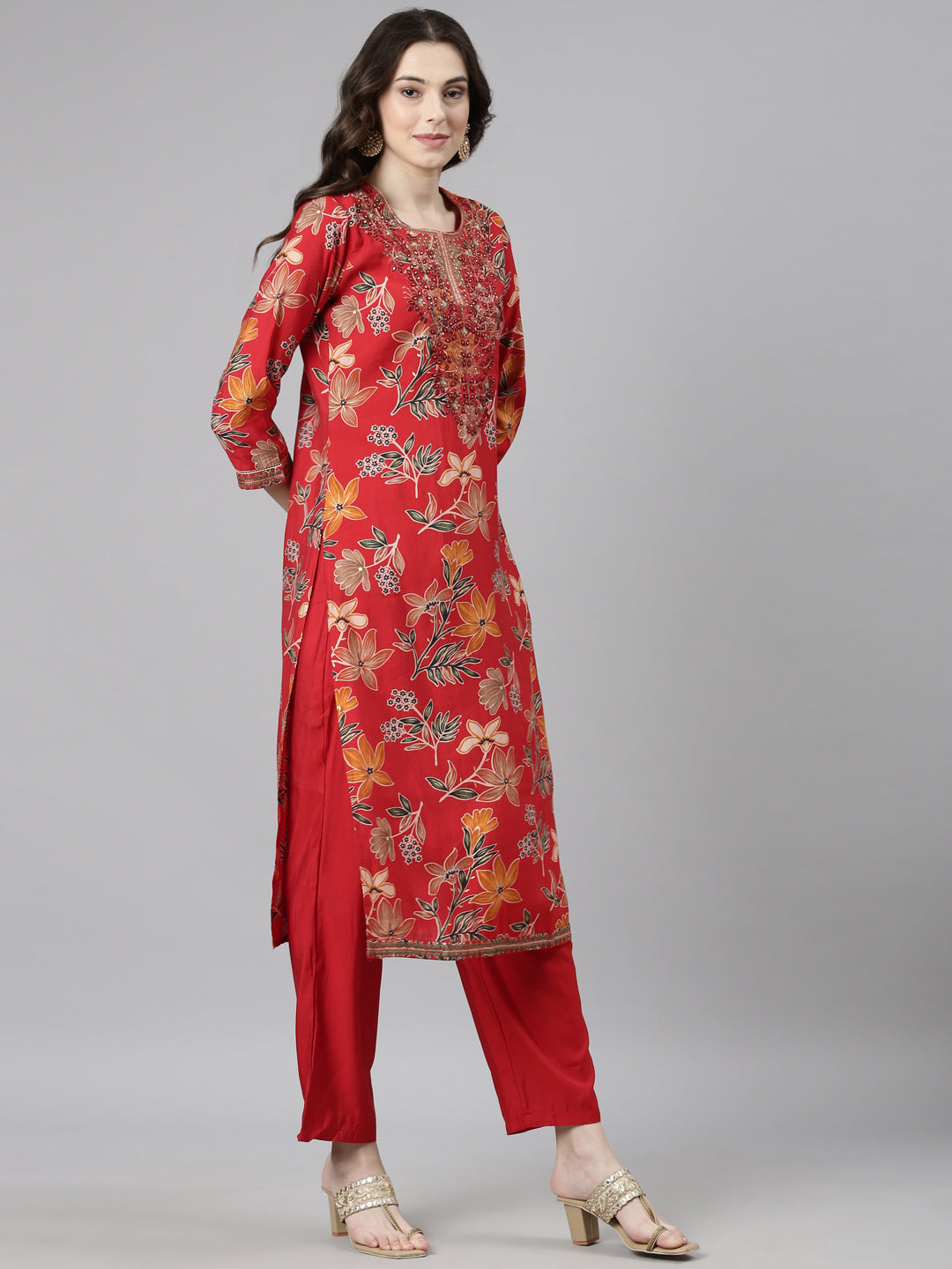 Neerus Red Casual Floral Straight Kurta and Trousers With Dupatta