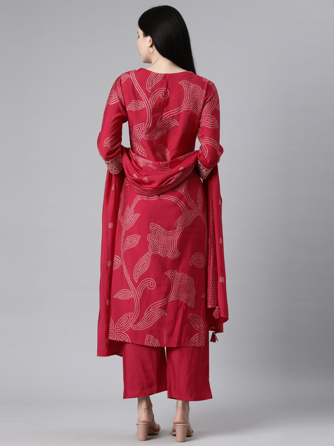 Neerus Pink Casual Bandhani Straight Kurta and Trousers With Dupatta