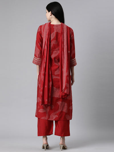 Neerus Red Casual Bandhani Straight Kurta and Trousers With Dupatta