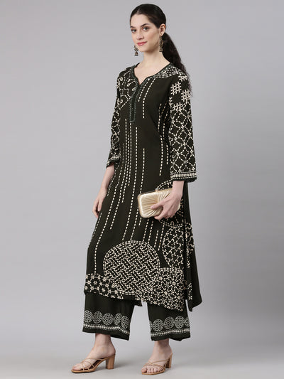 Neerus Olive Straight Casual Kurta and Plazzo