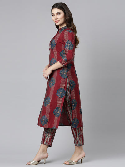 Neeru's Maroon Regular Straight Printed Kurta And Trousers