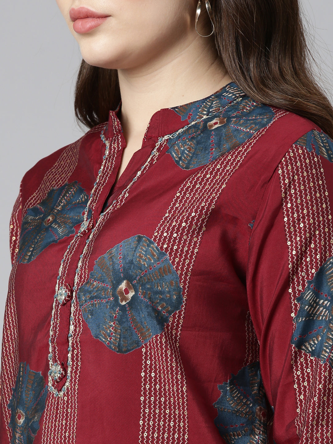 Neeru's Maroon Regular Straight Printed Kurta And Trousers