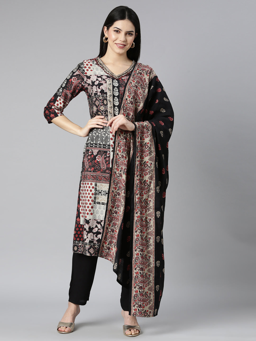 Neerus Black Regular Straight Paisley Kurta And Trousers With Dupatta