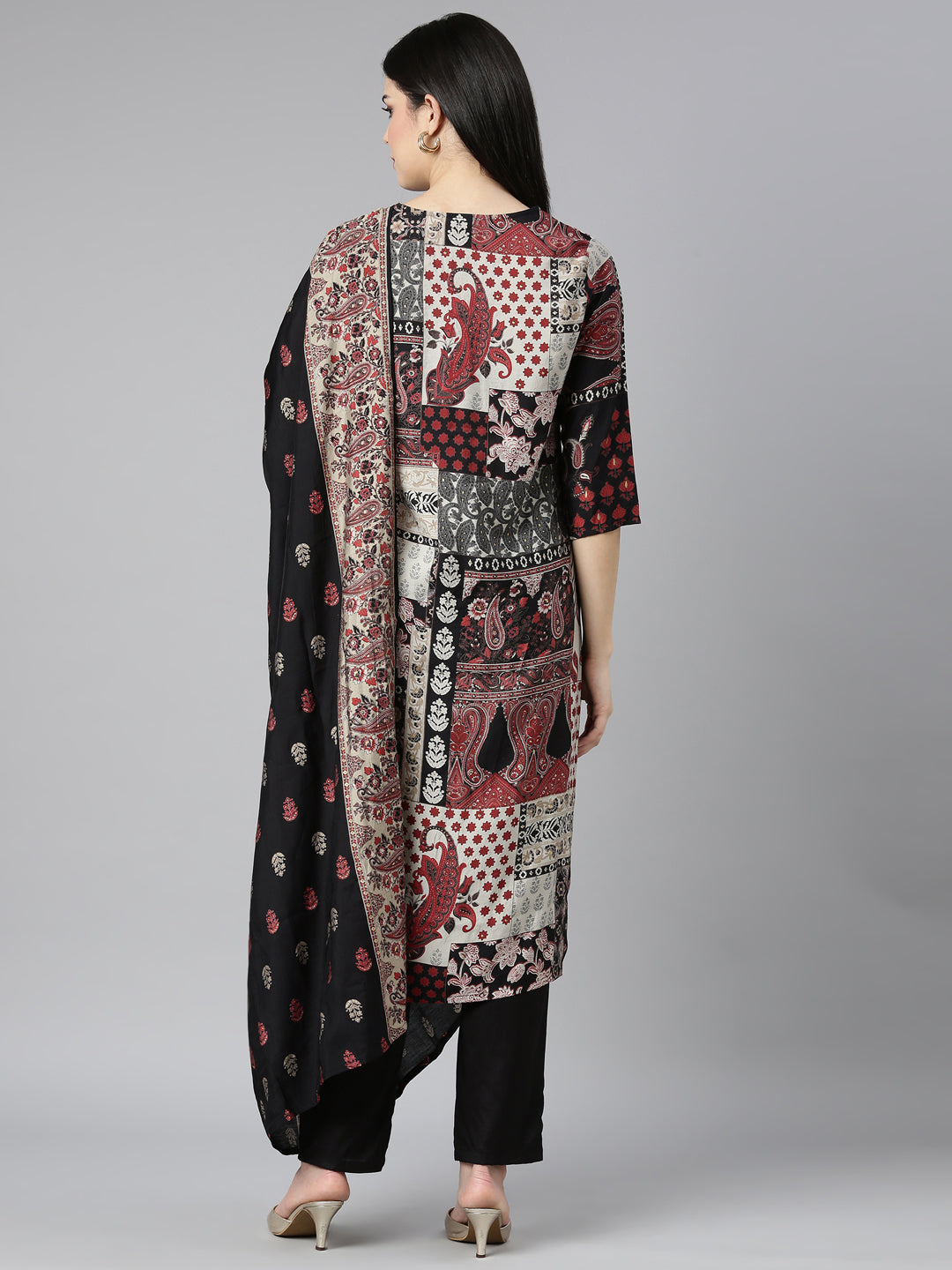 Neerus Black Regular Straight Paisley Kurta And Trousers With Dupatta