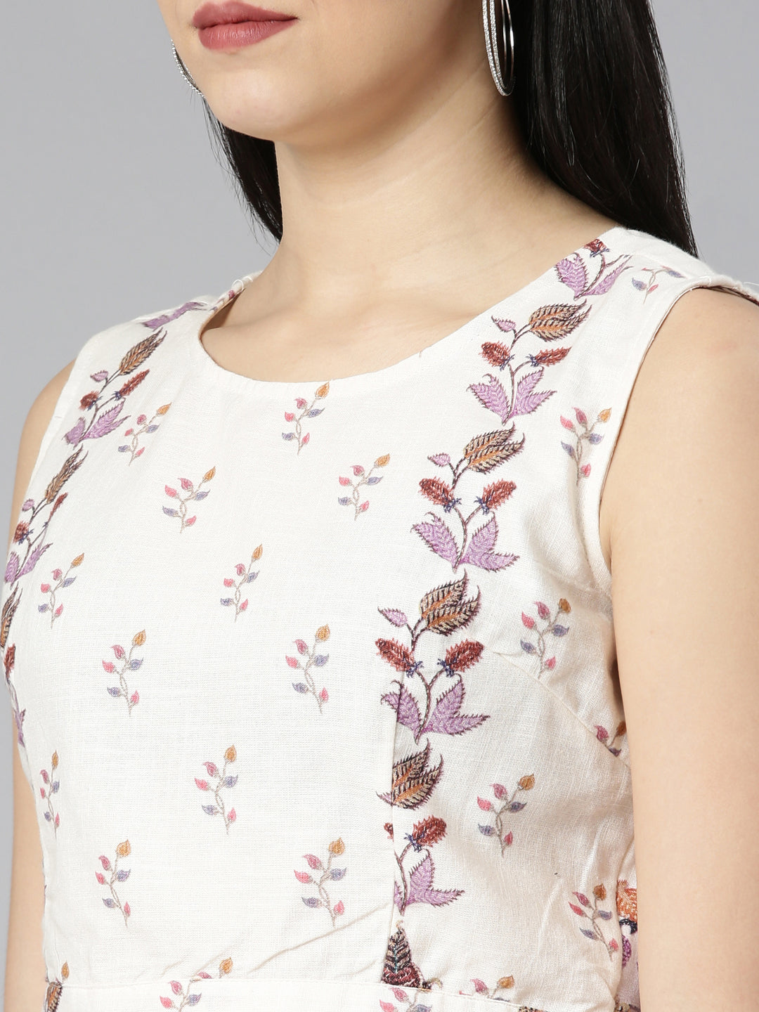 Neerus Lavender Regular Straight Floral Top And Trousers