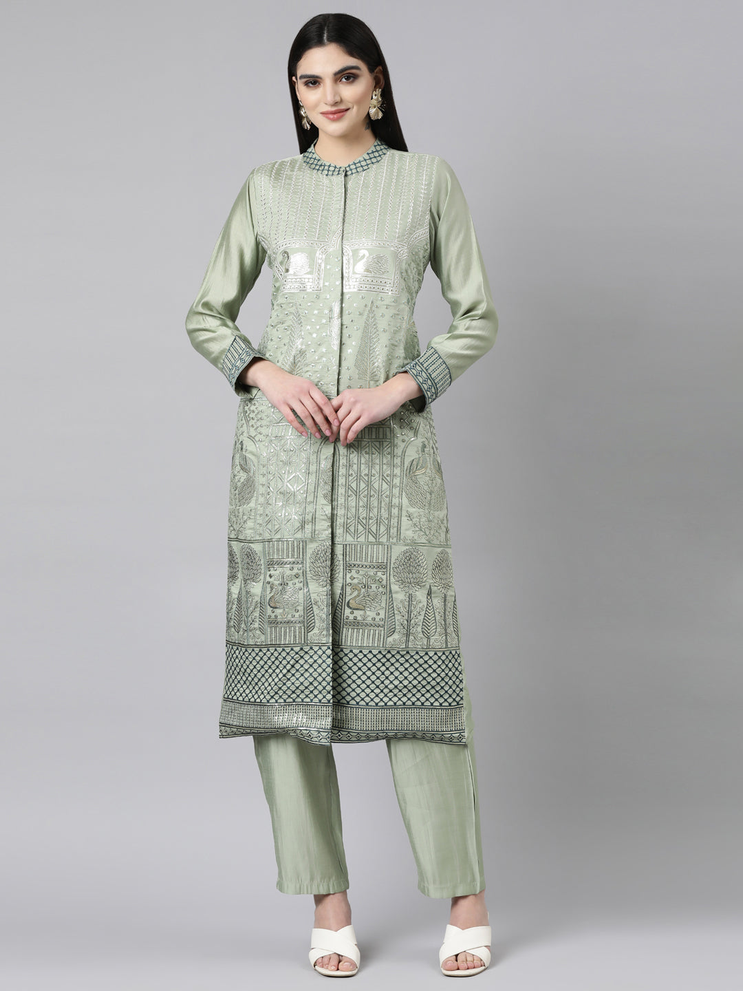 Neerus Green Regular Straight Animal Kurta And Trousers