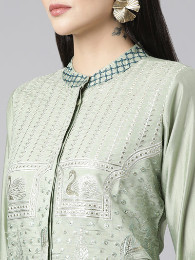 Neerus Green Regular Straight Animal Kurta And Trousers