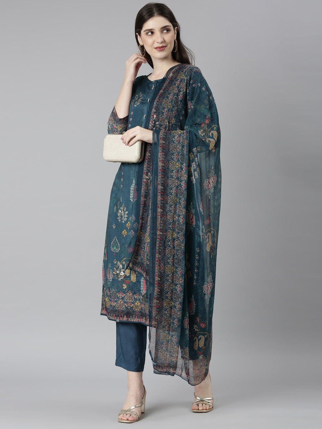 Neeru's Green Regular Straight Floral Kurta And Trousers With Dupatta