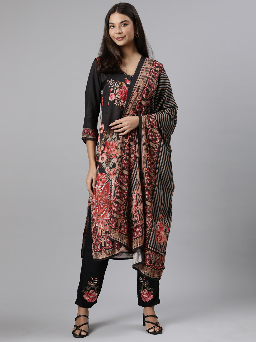 Neeru's Black Regular Straight Floral Readymade Suits